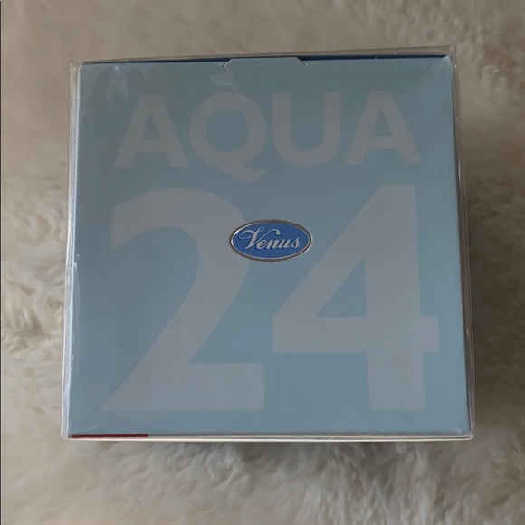 VENUS AQUA24 Deep-Moisturizing Cream 24 hour - Picture 6 of 6